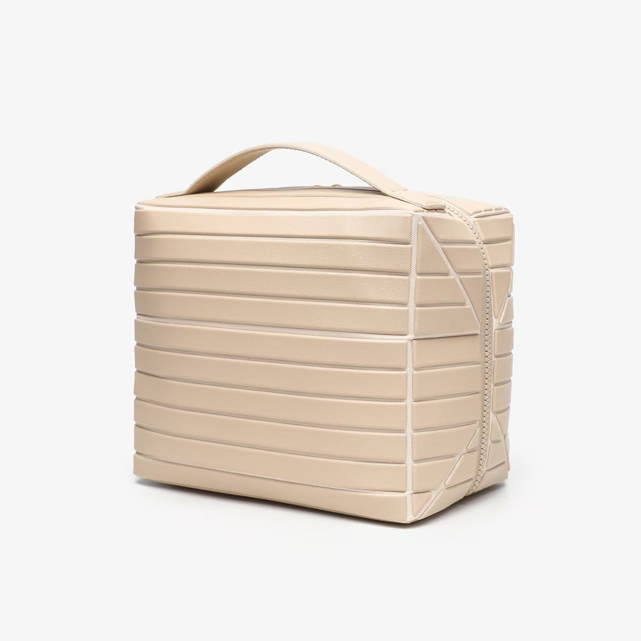 The Seloura Makeup Bag